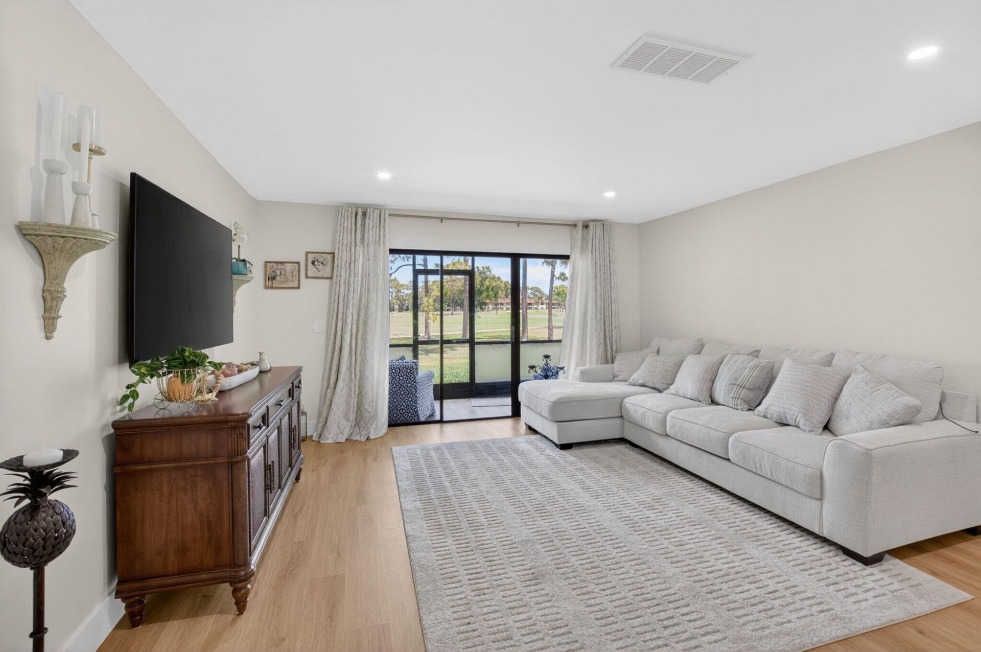 21656 Juego Circle, Unit 23e, Boca Raton, FL 33433 Photo