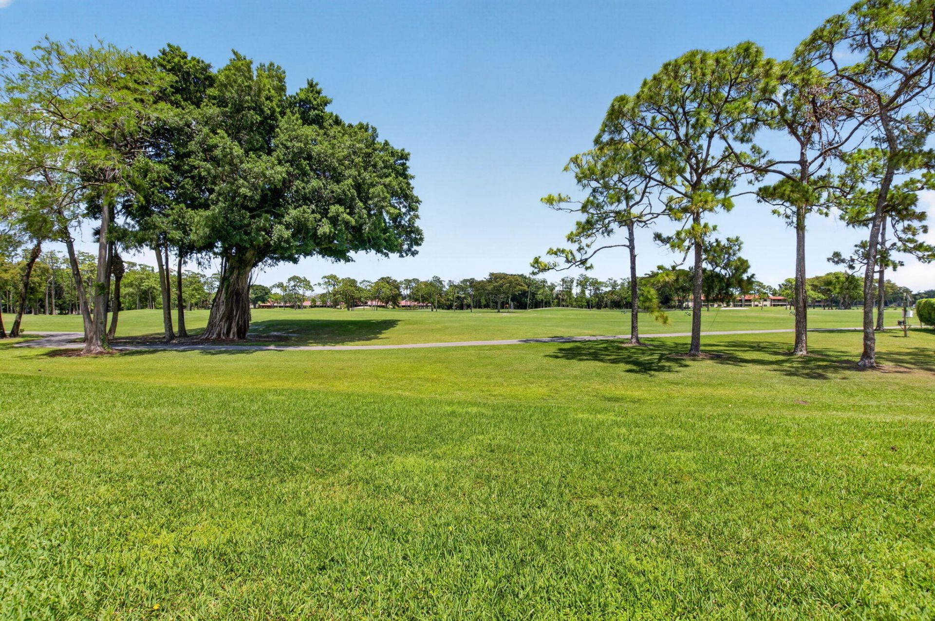 21656 Juego Circle, Unit 23e, Boca Raton, FL 33433 Photo