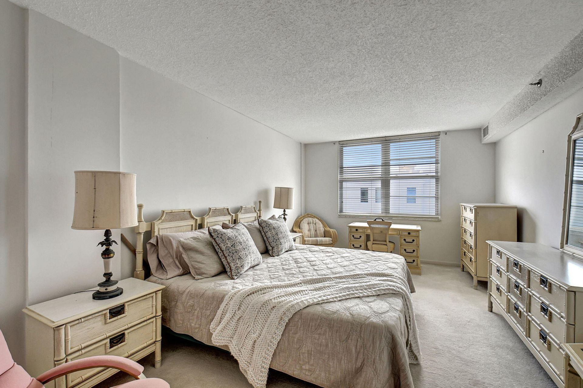 4511 S Ocean Boulevard, Unit 401, Highland Beach, FL 33487 Photo