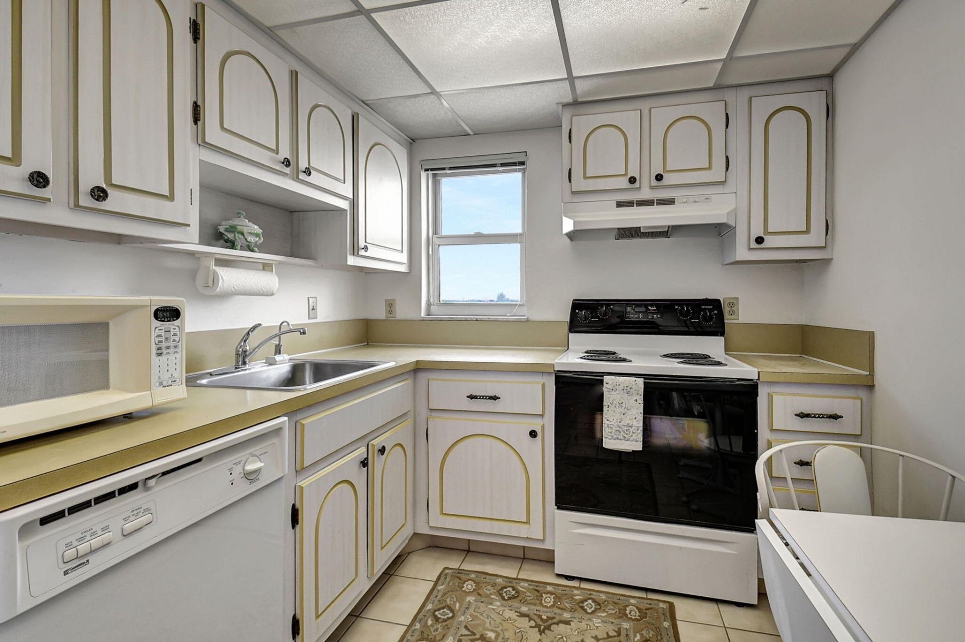 4511 S Ocean Boulevard, Unit 401, Highland Beach, FL 33487 Photo
