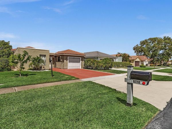 5463 Alta Way, Lake Worth, FL 33467