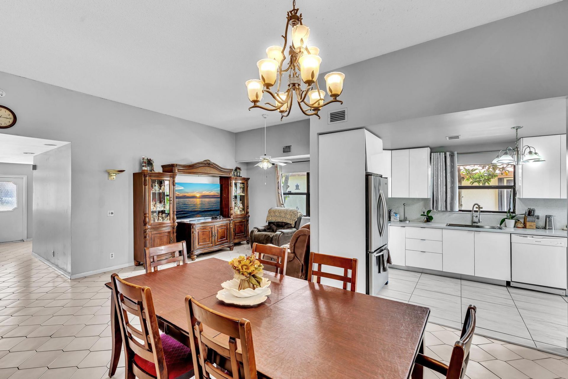 5463 Alta Way, Lake Worth, FL 33467 Photo