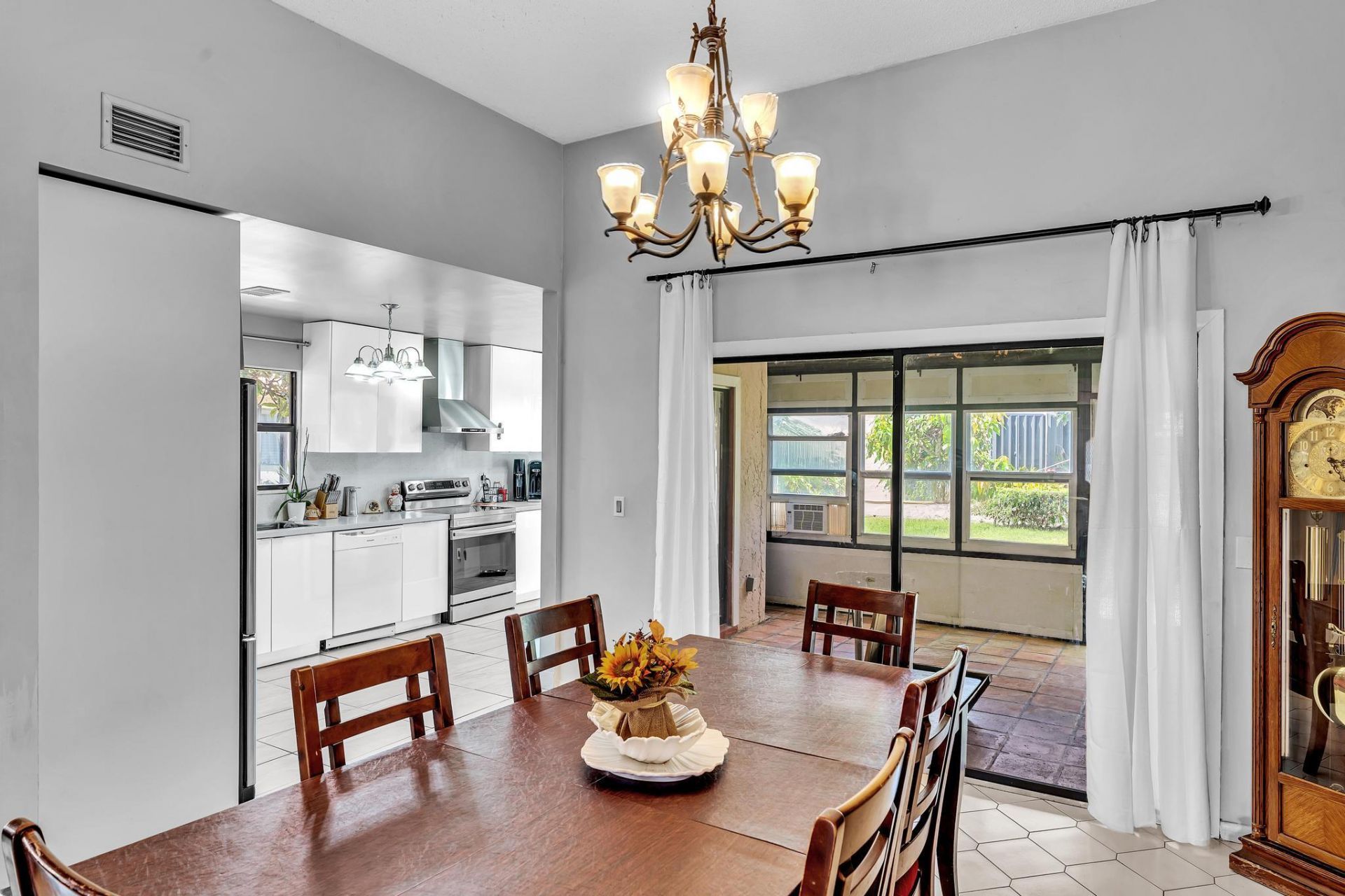 5463 Alta Way, Lake Worth, FL 33467 Photo