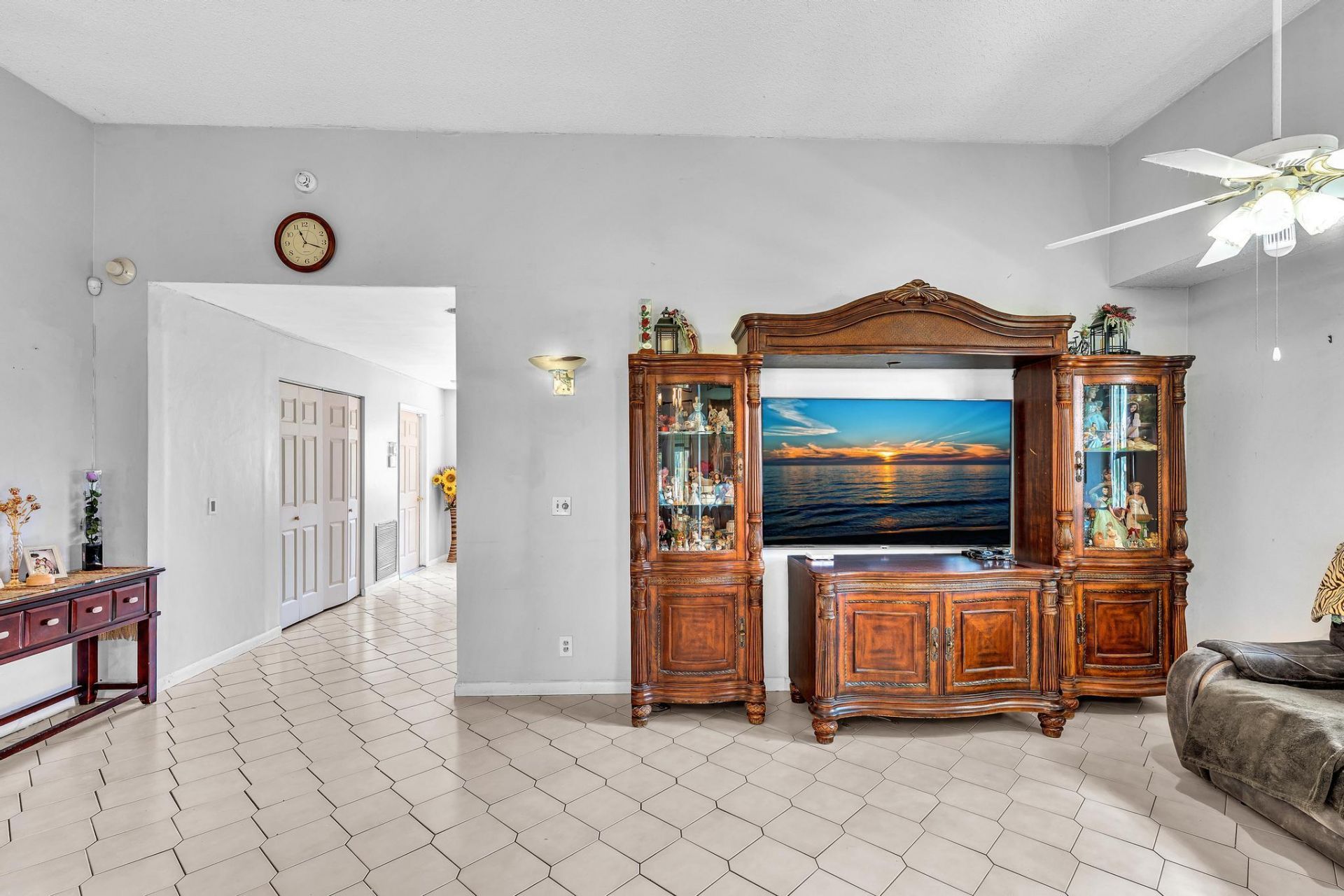 5463 Alta Way, Lake Worth, FL 33467 Photo