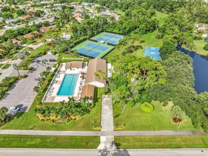 5463 Alta Way, Lake Worth, FL 33467 Photo