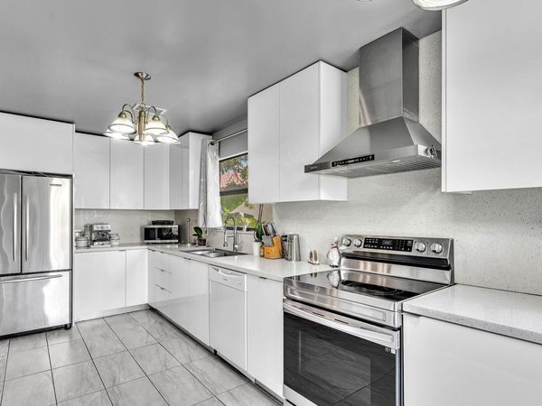 5463 Alta Way, Lake Worth, FL 33467