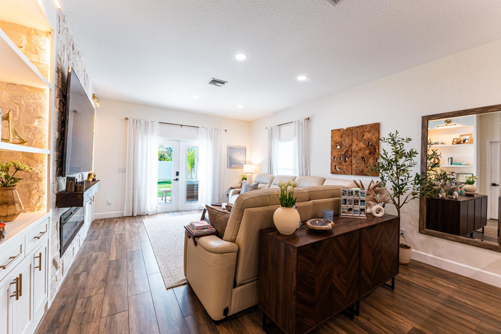 842 NW 9th Avenue, Boynton Beach, FL 33426 Photo