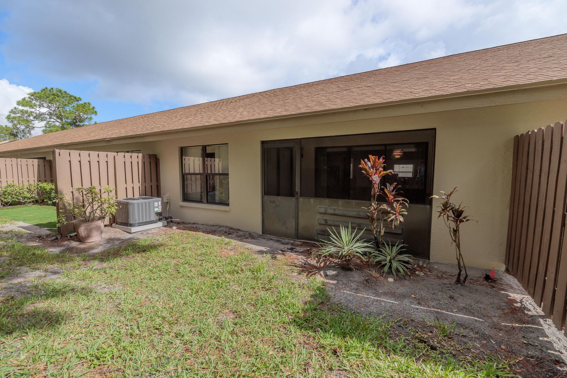 2054 SW Silver Pine Way, Unit 123d, Palm City, FL 34990 Photo