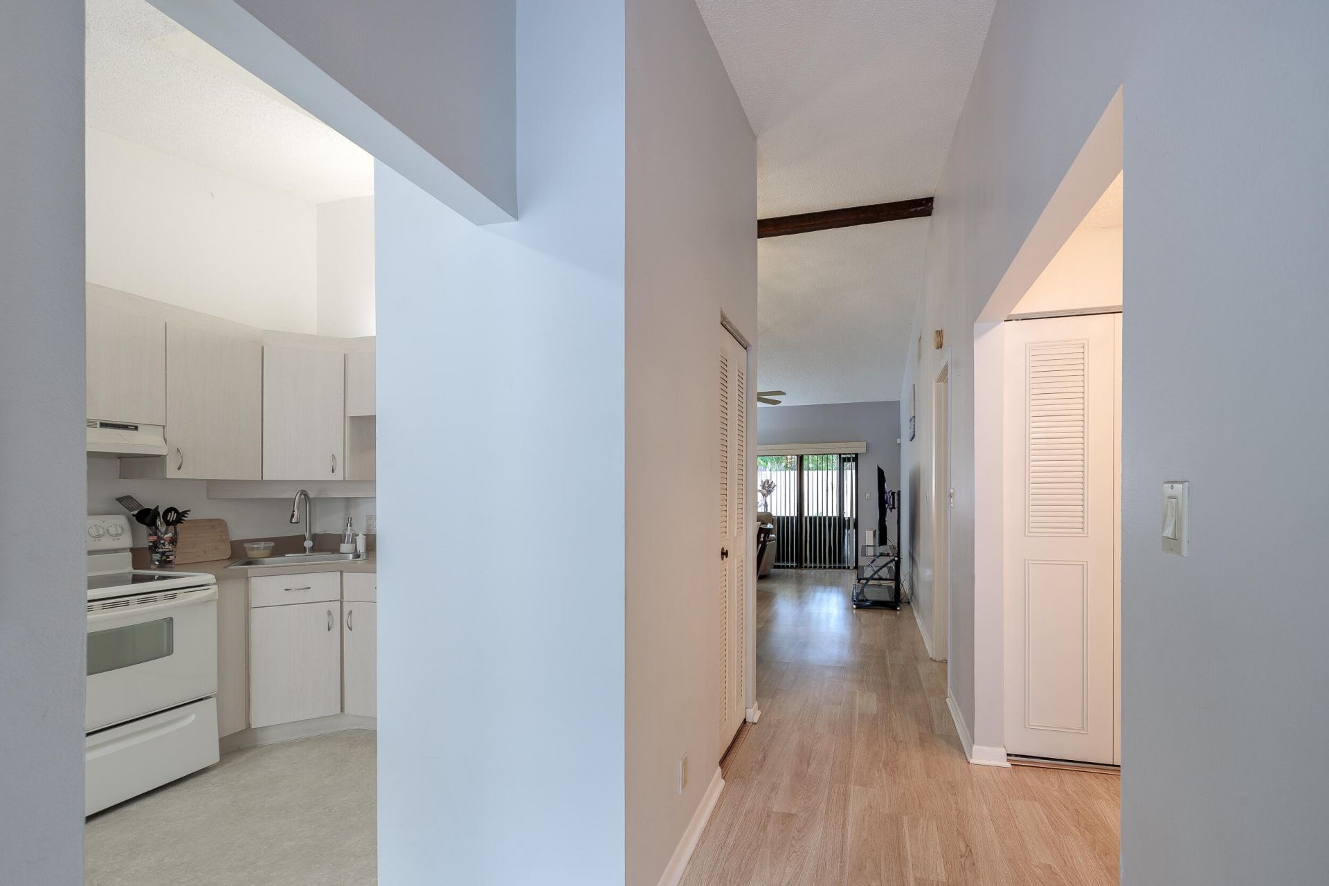 2054 SW Silver Pine Way, Unit 123d, Palm City, FL 34990 Photo