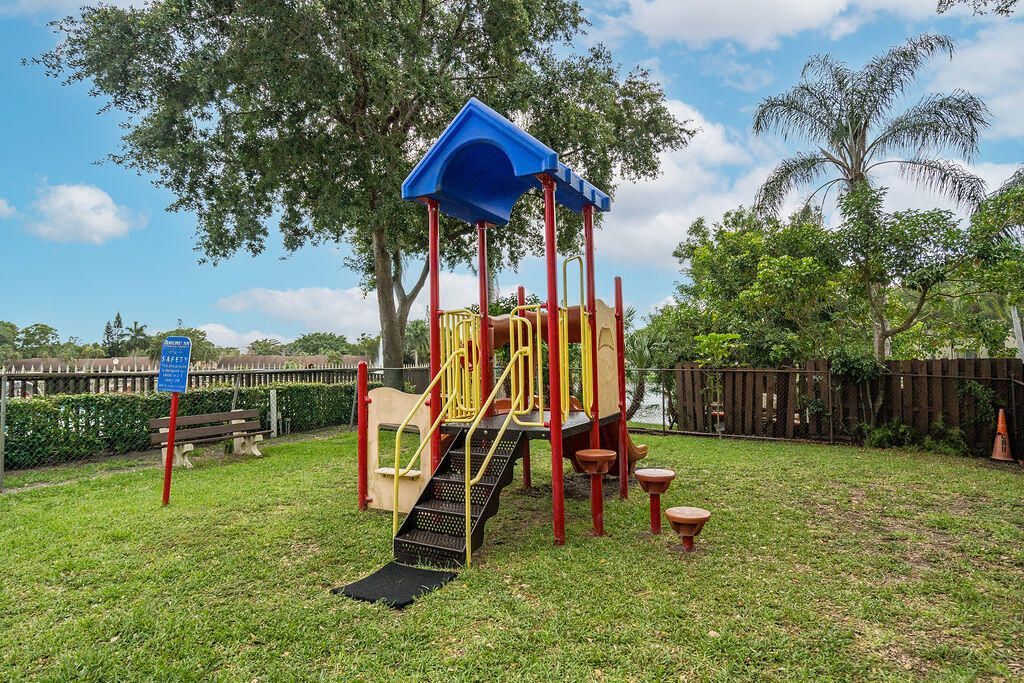 4759 Sable Pine Circle, Unit B2, West Palm Beach, FL 33417 Photo