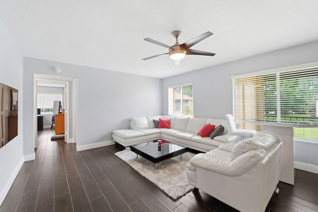 4759 Sable Pine Circle, Unit B2, West Palm Beach, FL 33417 Photo