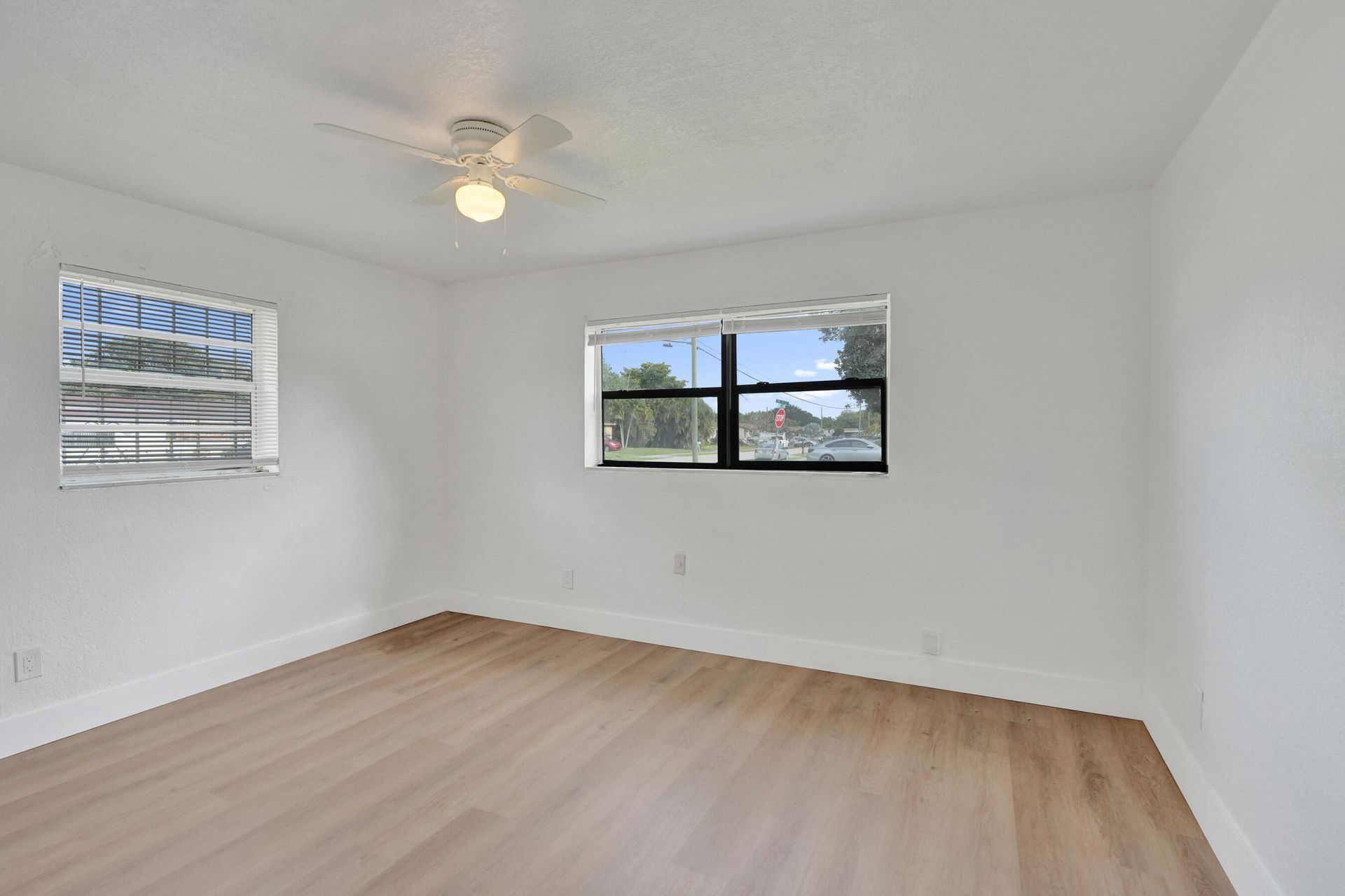 2901 NW 21st Street, Fort Lauderdale, FL 33311 Photo