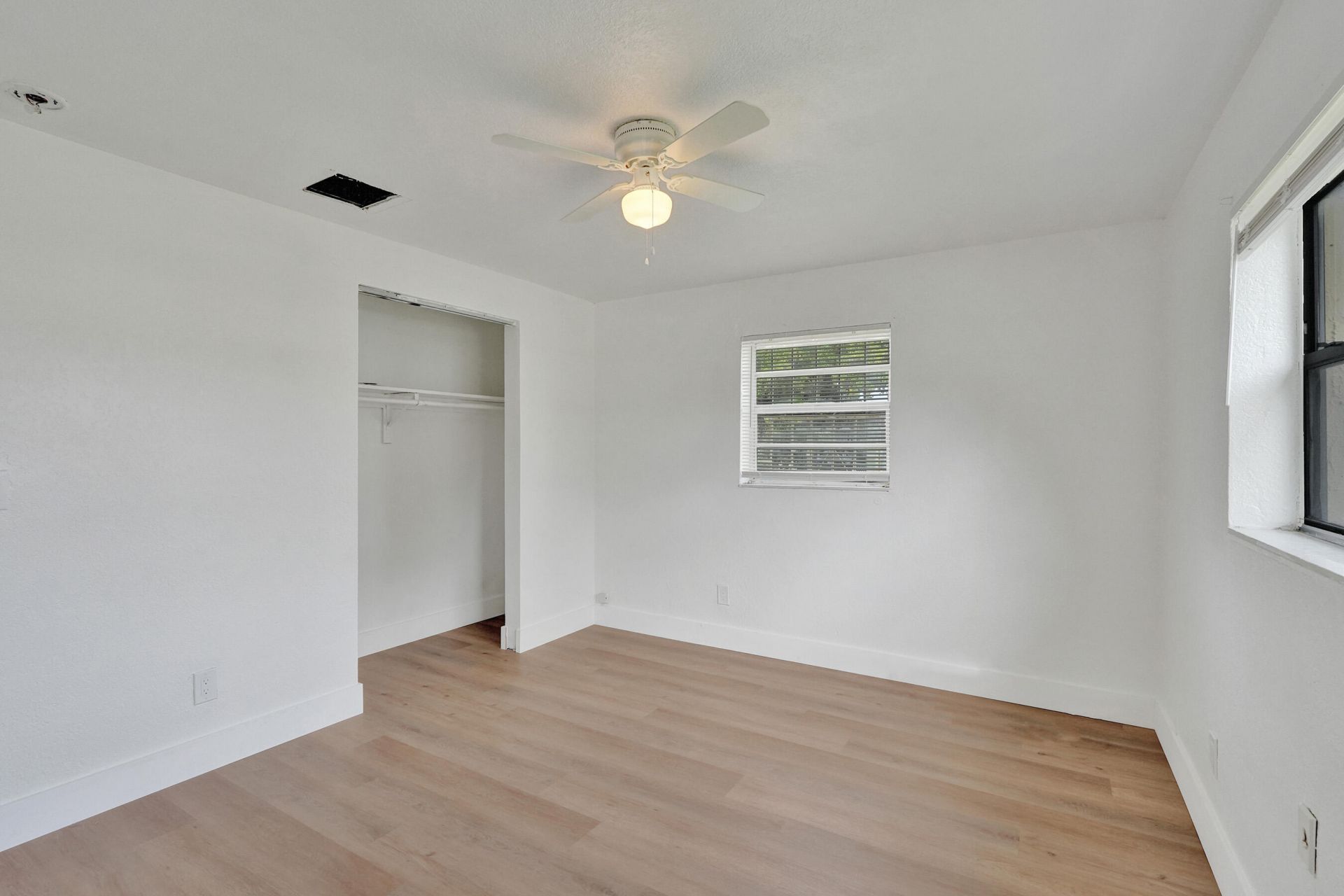 2901 NW 21st Street, Fort Lauderdale, FL 33311 Photo