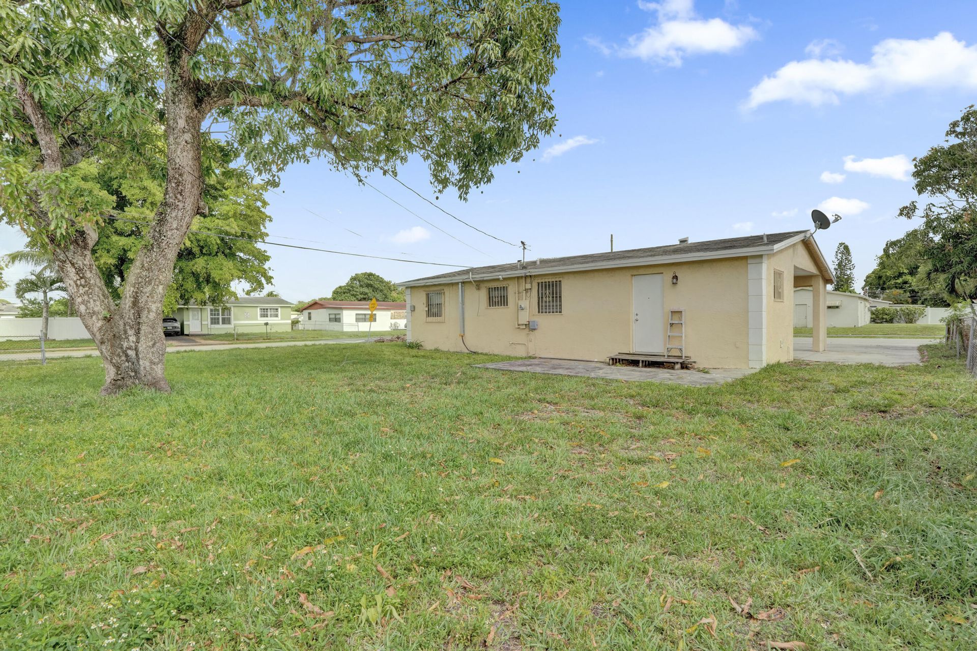 2901 NW 21st Street, Fort Lauderdale, FL 33311 Photo