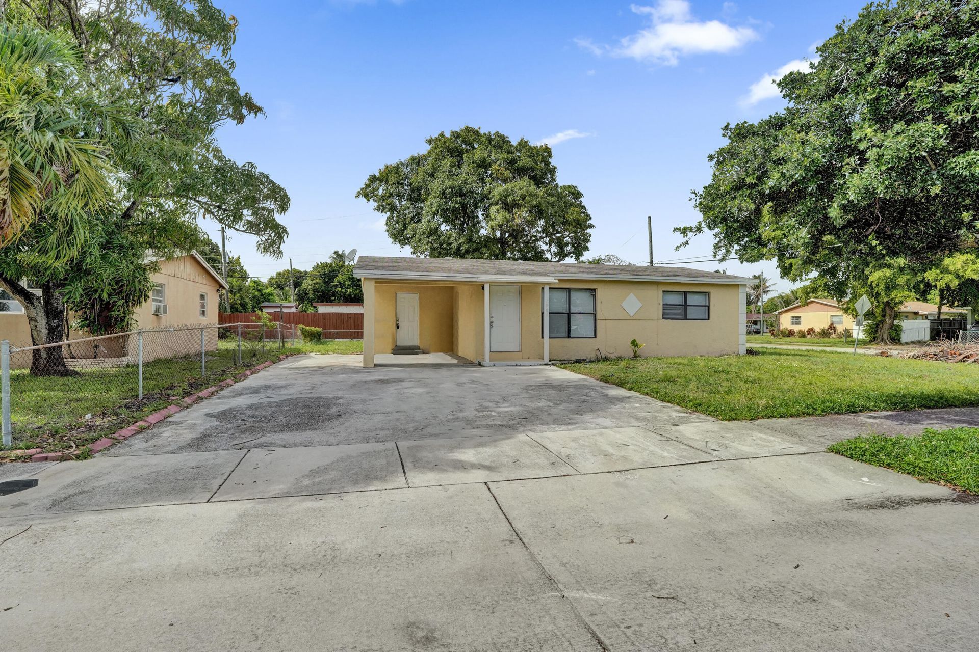 2901 NW 21st Street, Fort Lauderdale, FL 33311 Photo