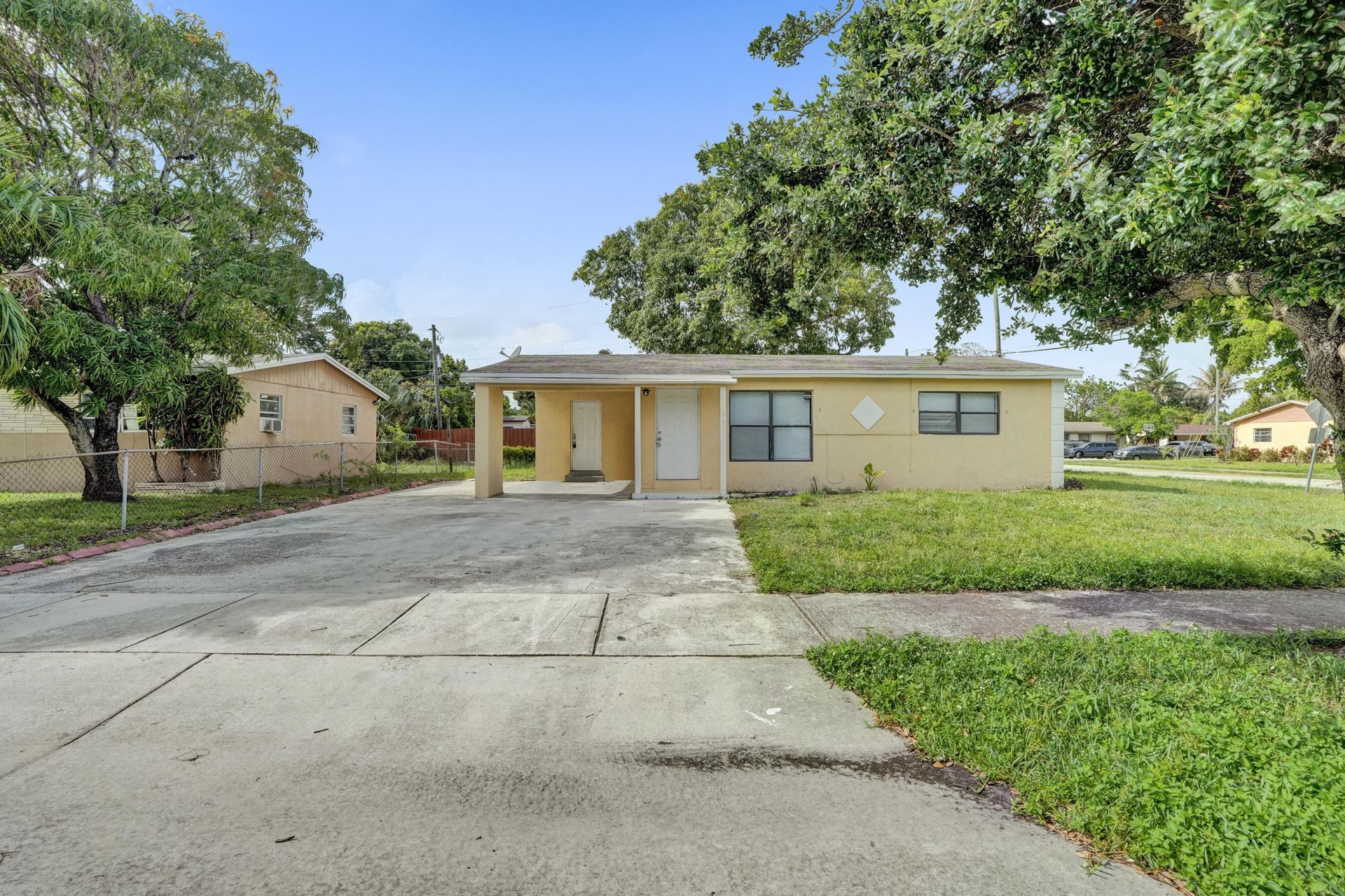2901 NW 21st Street, Fort Lauderdale, FL 33311 Photo