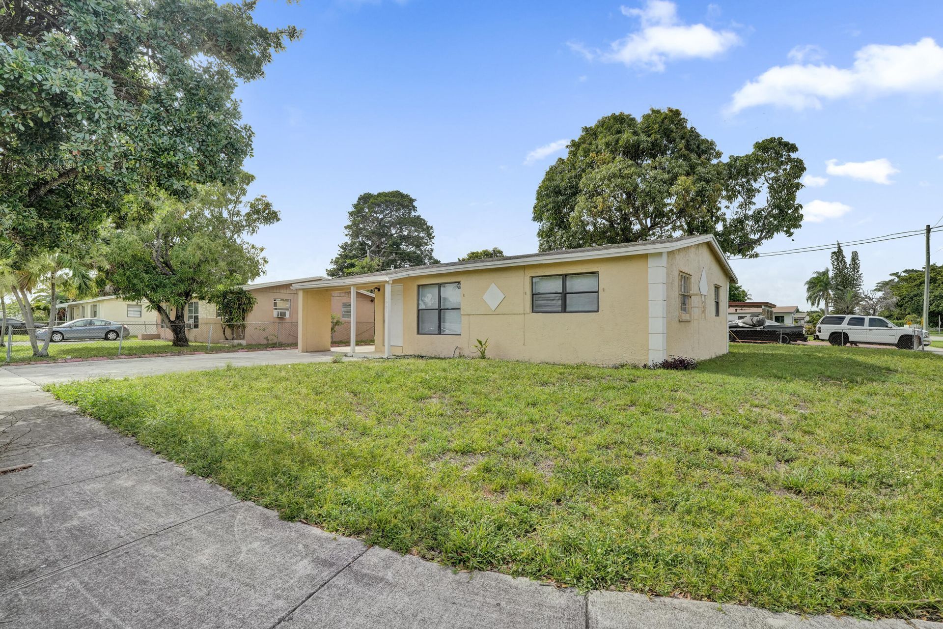 2901 NW 21st Street, Fort Lauderdale, FL 33311 Photo