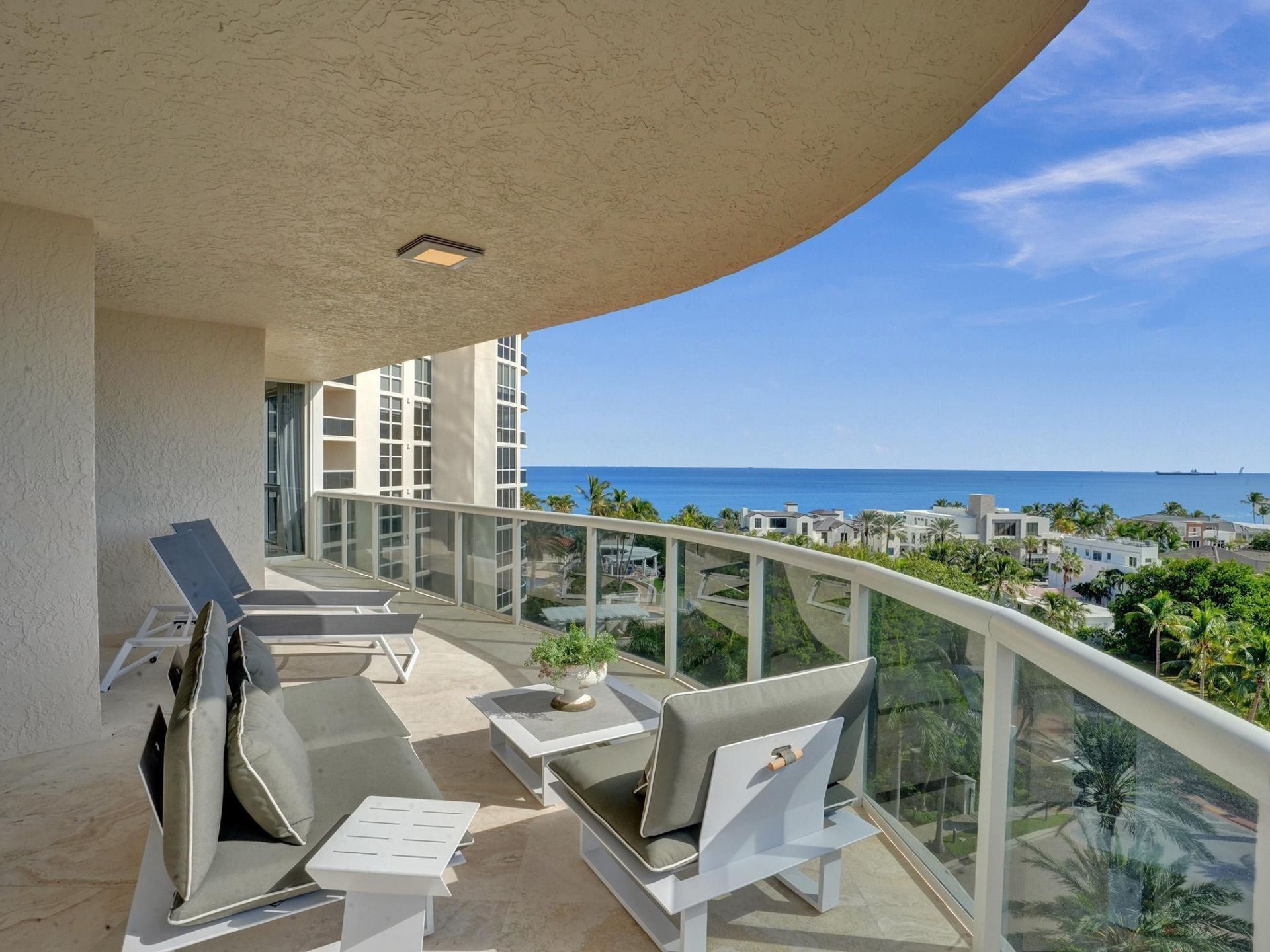 3100 N Ocean Boulevard, Unit 808, Fort Lauderdale, FL 33308 Photo