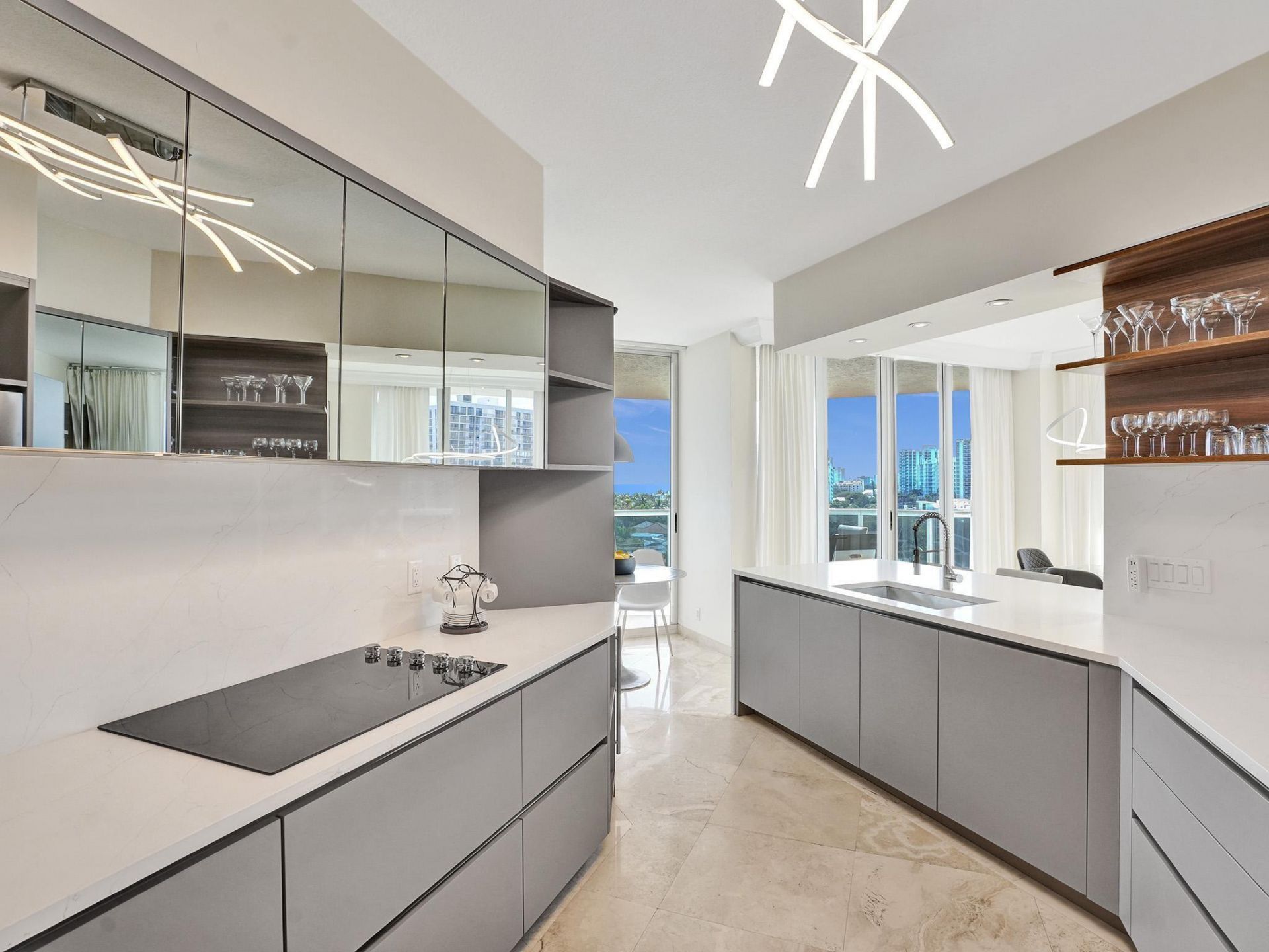 3100 N Ocean Boulevard, Unit 808, Fort Lauderdale, FL 33308 Photo