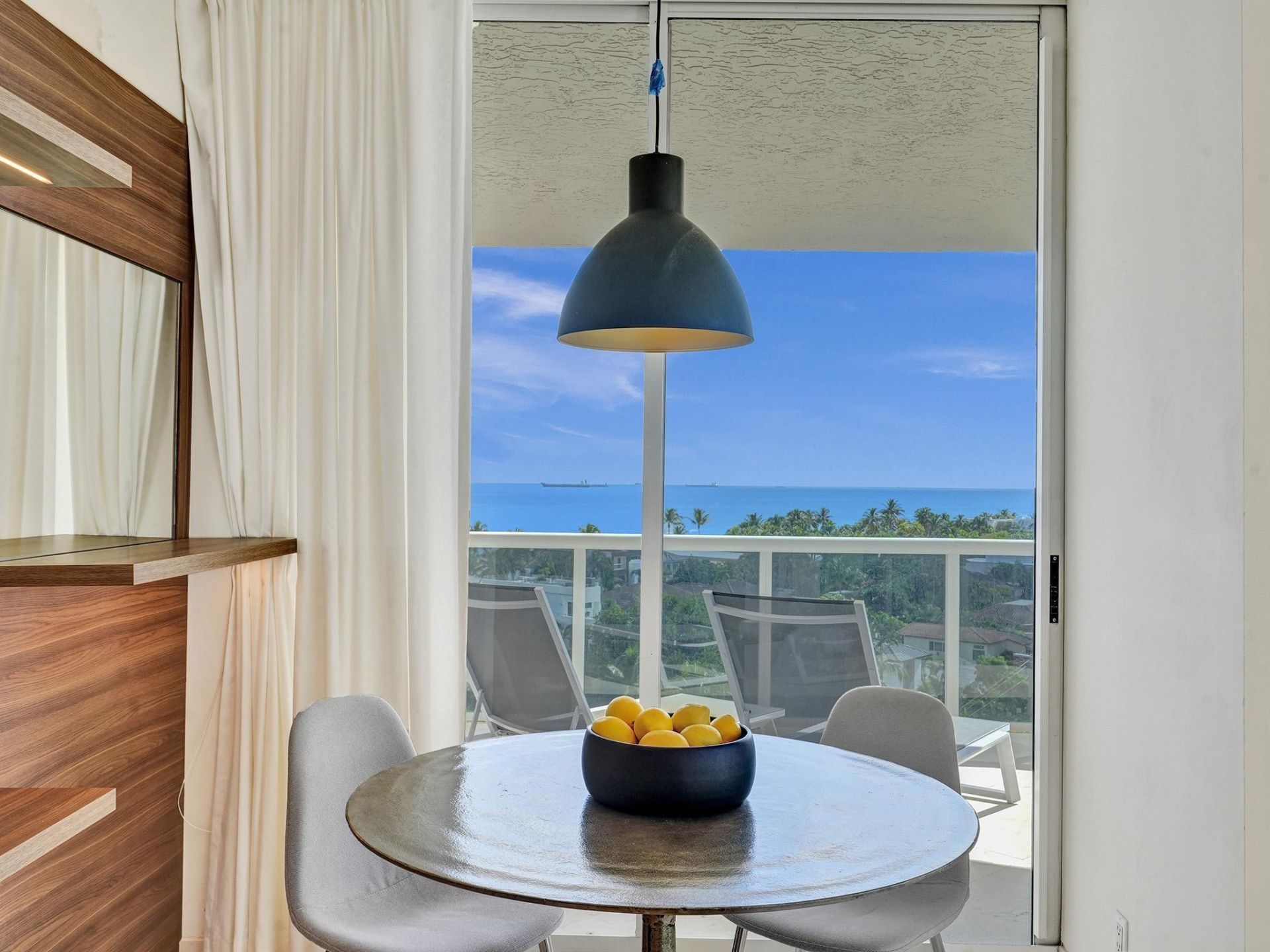 3100 N Ocean Boulevard, Unit 808, Fort Lauderdale, FL 33308 Photo