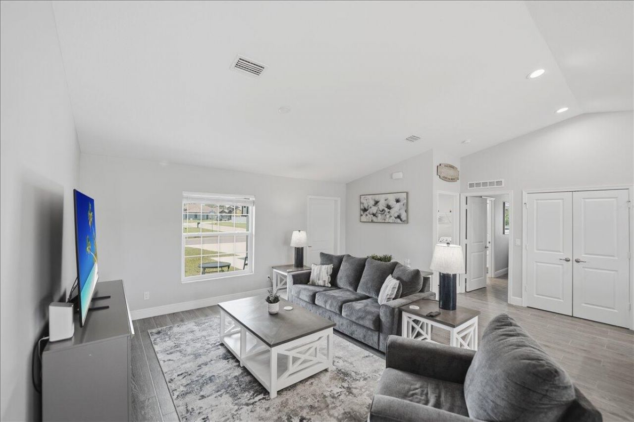 2213 SW Salmon Road, Port Saint Lucie, FL 34953 Photo