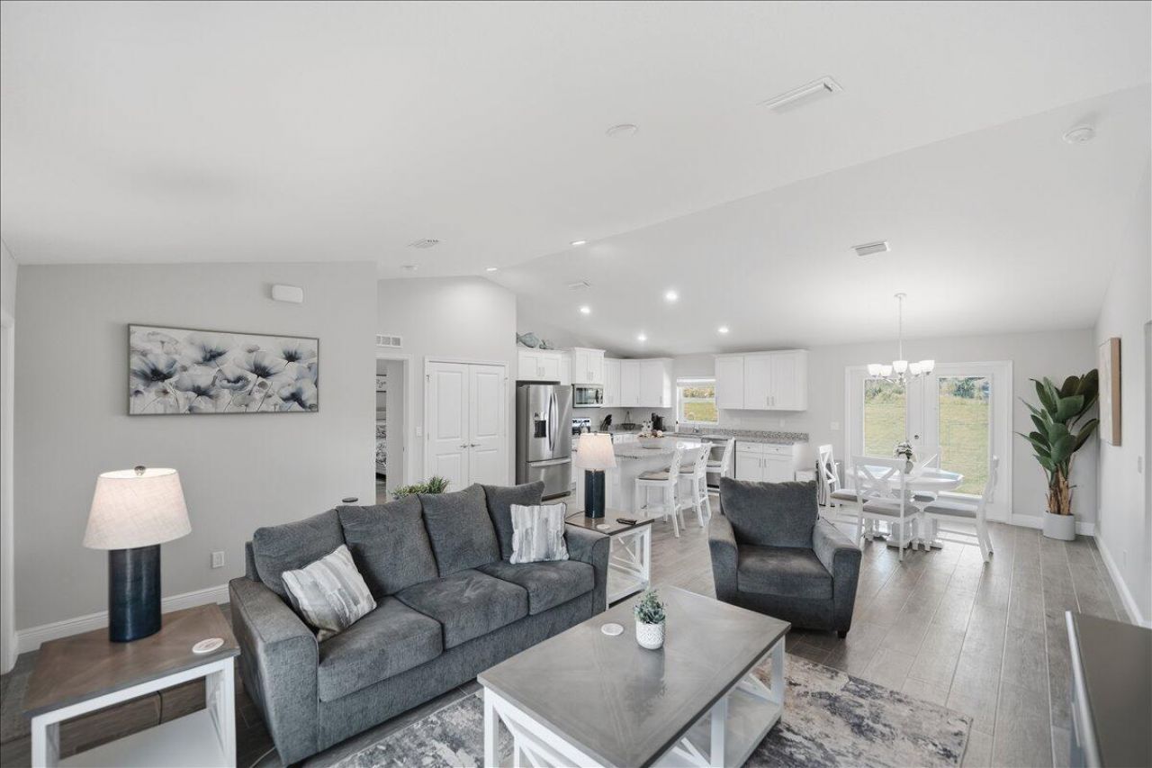 2213 SW Salmon Road, Port Saint Lucie, FL 34953 Photo