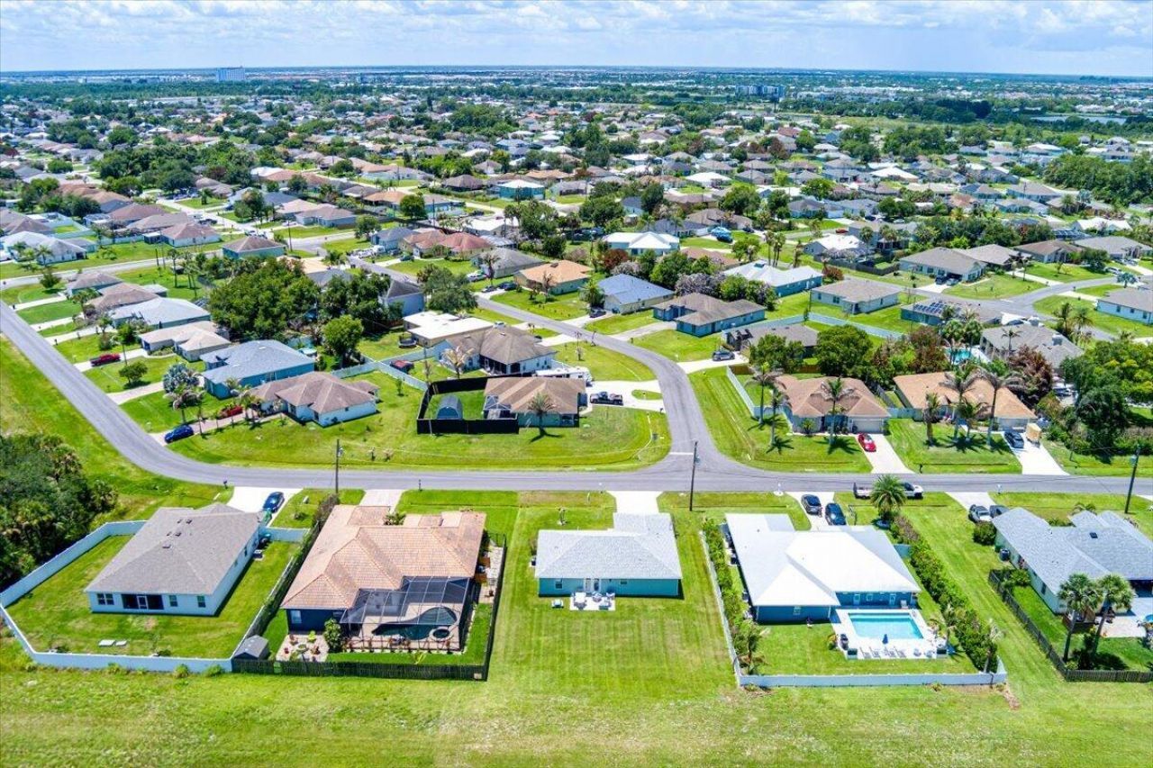 2213 SW Salmon Road, Port Saint Lucie, FL 34953 Photo