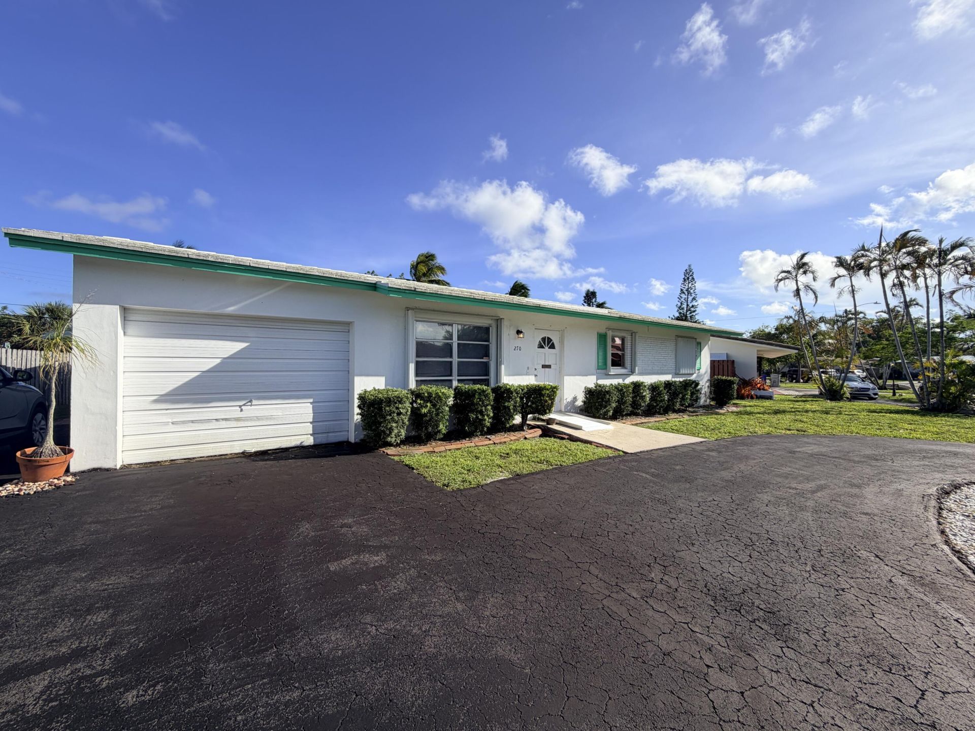 270 SE 6th Street, Pompano Beach, FL 33060 Photo