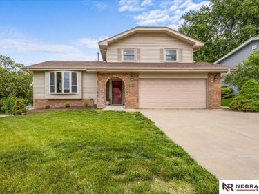 12978 Miami Circle, Omaha, NE 68164