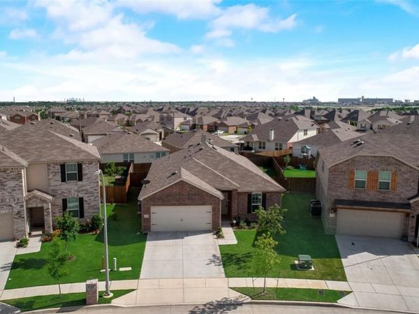 2308 Bermont Red Lane, Fort Worth, TX 76131
