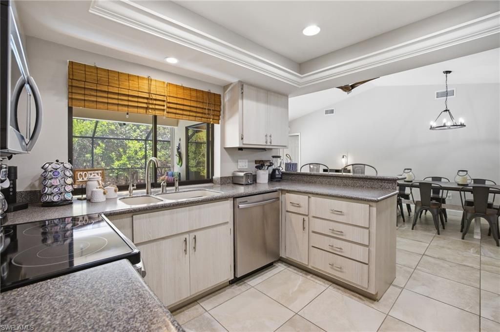 6856 Fairview St, Fort Myers, FL 33966 Photo