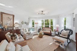 4601 Greenbriar Dr.  photo 4