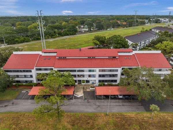 2583 COUNTRYSIDE BOULEVARD , Unit 3212, CLEARWATER, FL 33761