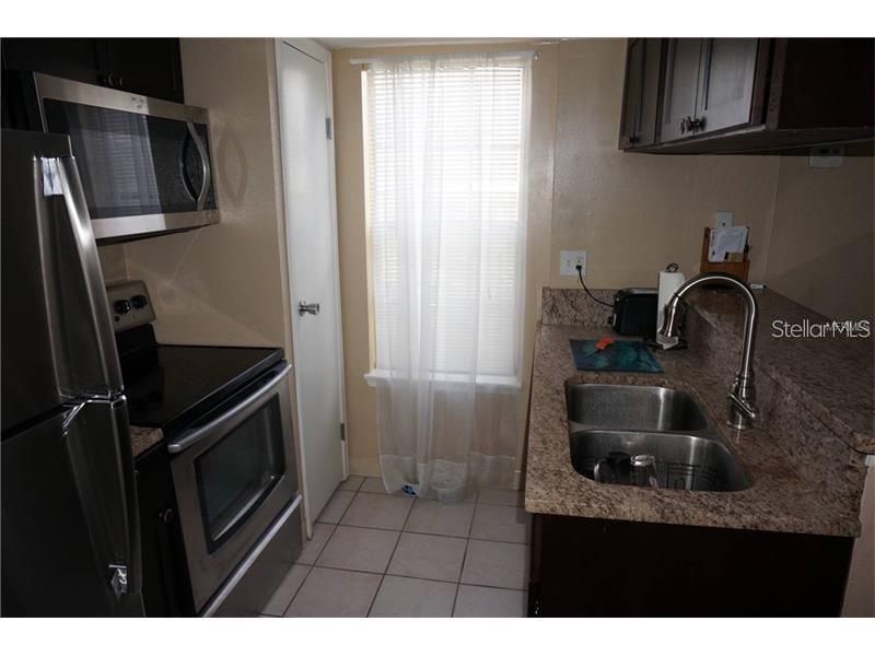 9100 Dr Martin Luther King Jr Street N, Unit 1411, Saint Petersburg, FL 33702 Photo