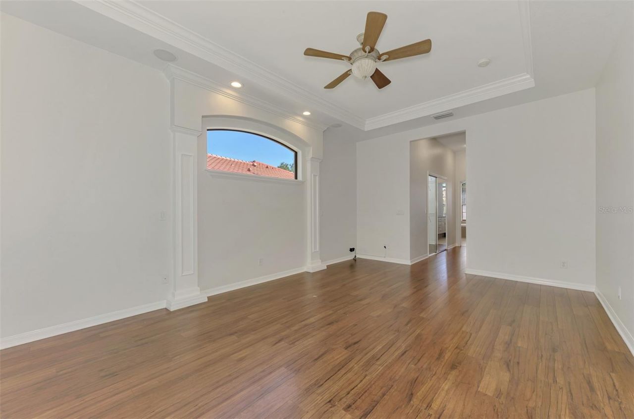 5684 Eastwind Drive, Sarasota, FL 34233 Photo