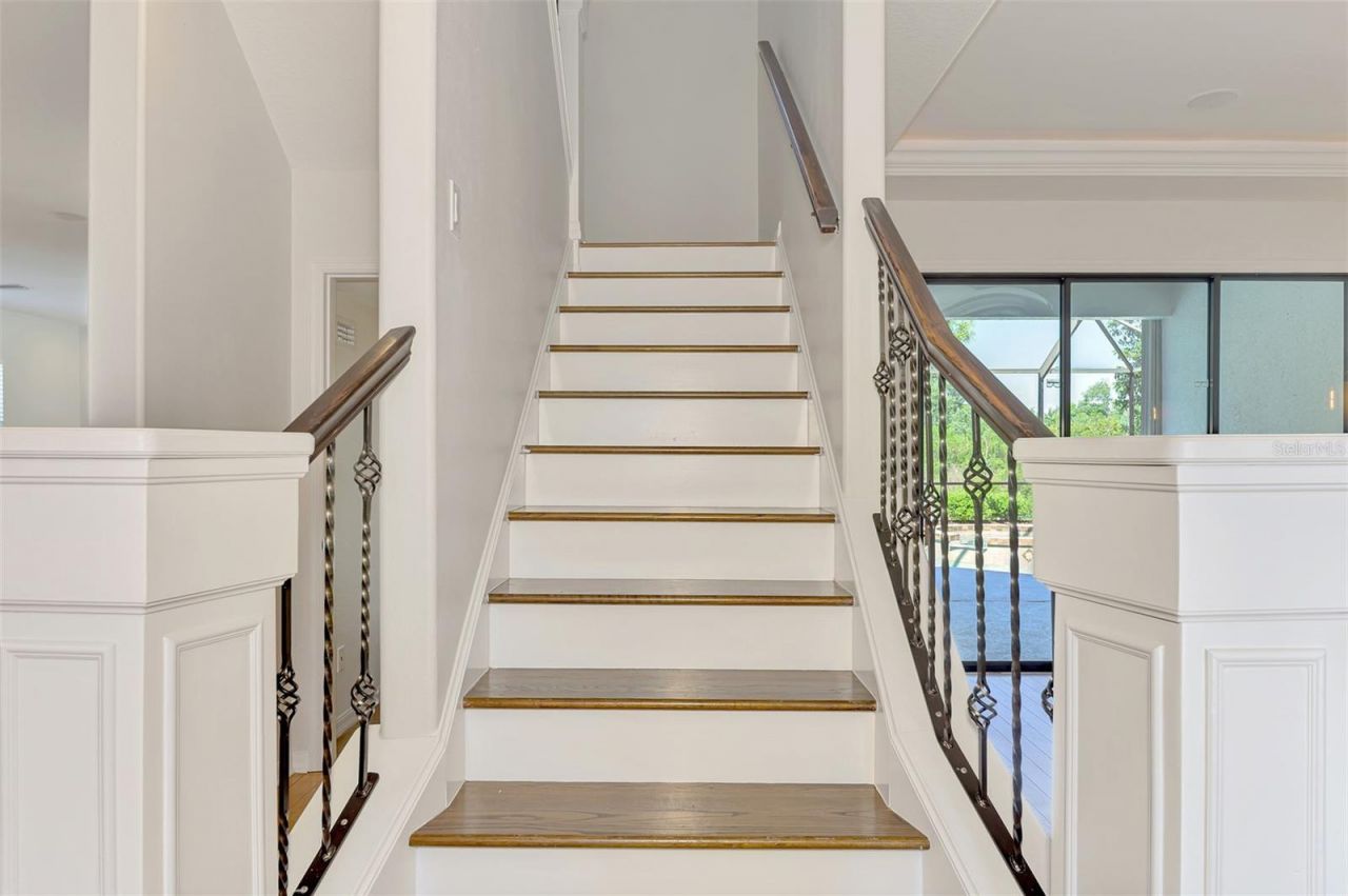 5684 Eastwind Drive, Sarasota, FL 34233 Photo