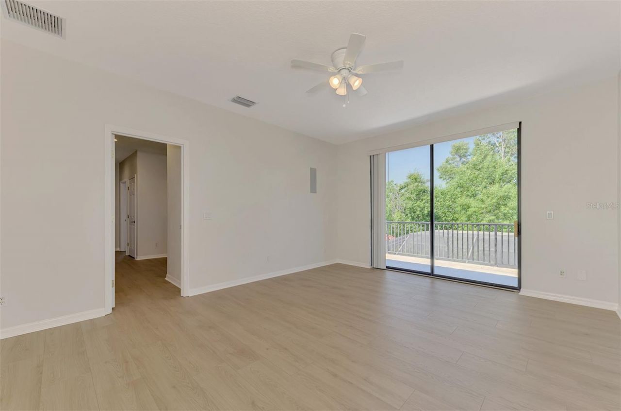 5684 Eastwind Drive, Sarasota, FL 34233 Photo