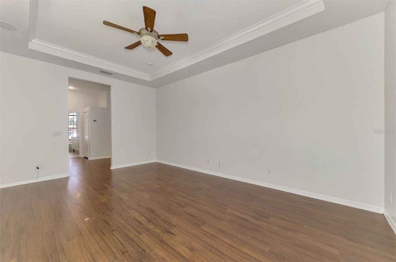5684 Eastwind Drive, Sarasota, FL 34233 Photo