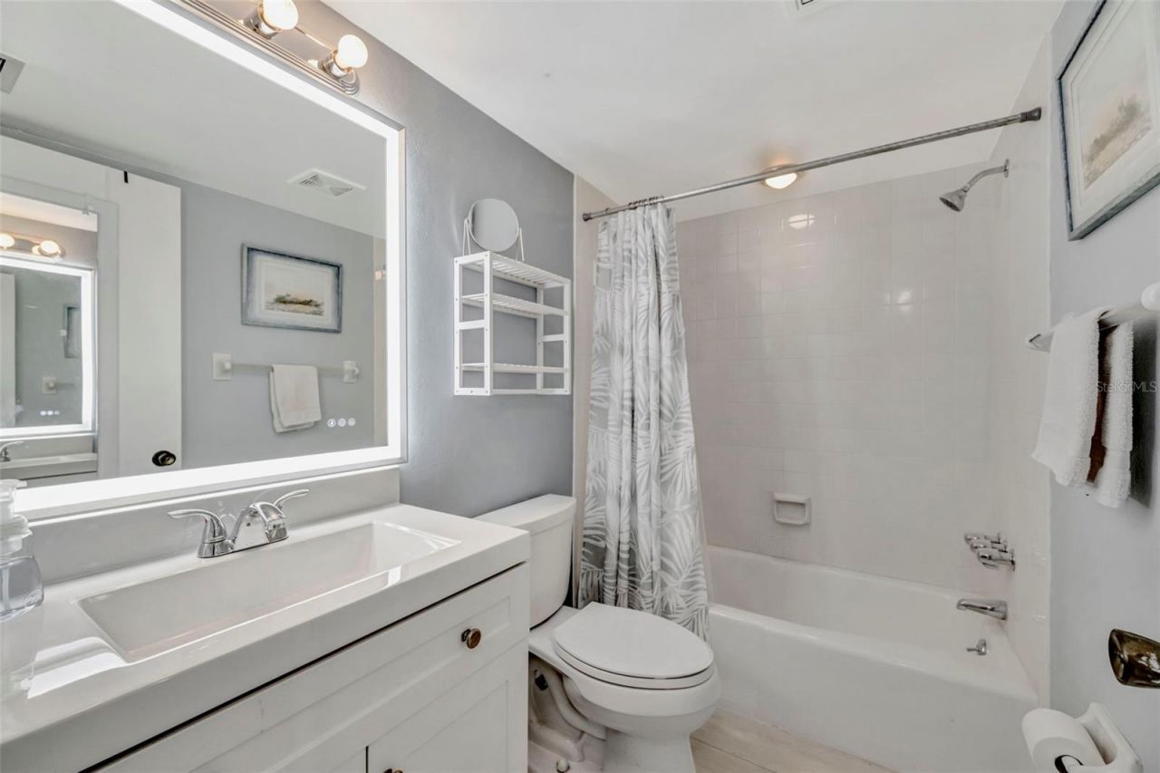 4835 Independence Drive, Bradenton, FL 34210 Photo