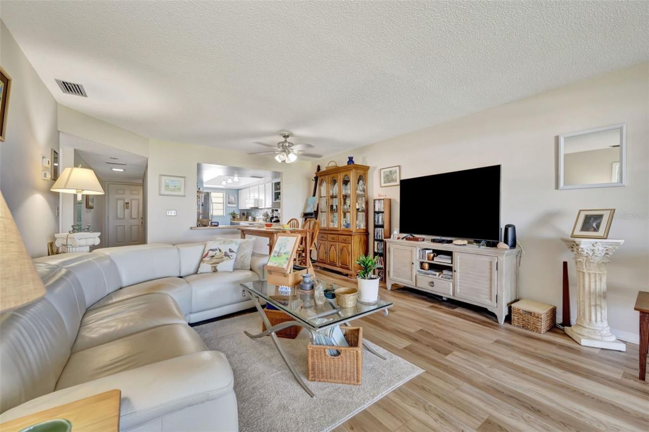 4835 Independence Drive, Bradenton, FL 34210 Photo