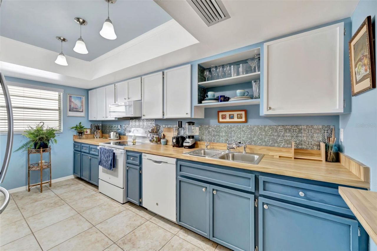 4835 Independence Drive, Bradenton, FL 34210 Photo