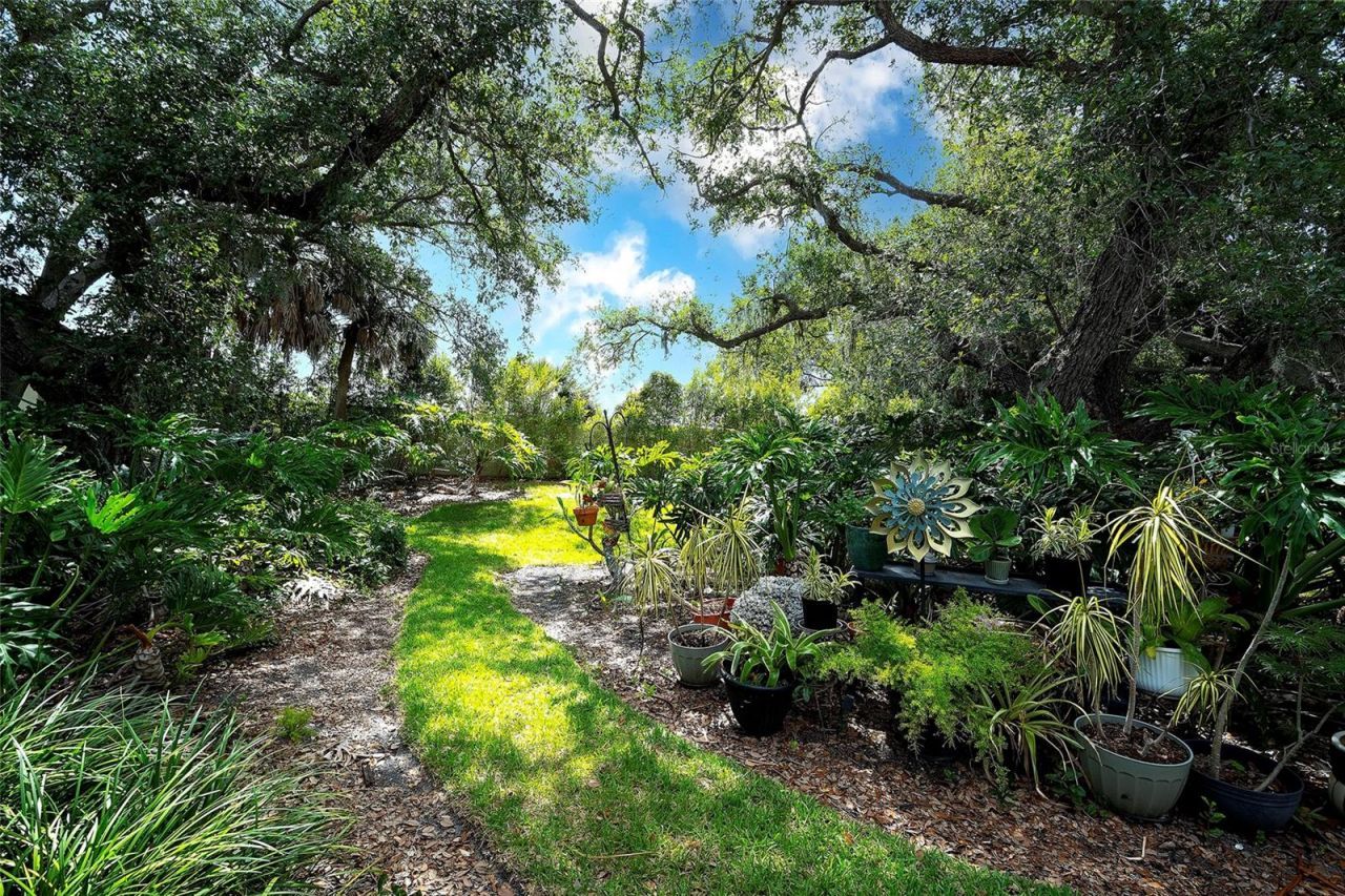 4034 Wilshire Circle E, Unit 154, Sarasota, FL 34238 Photo