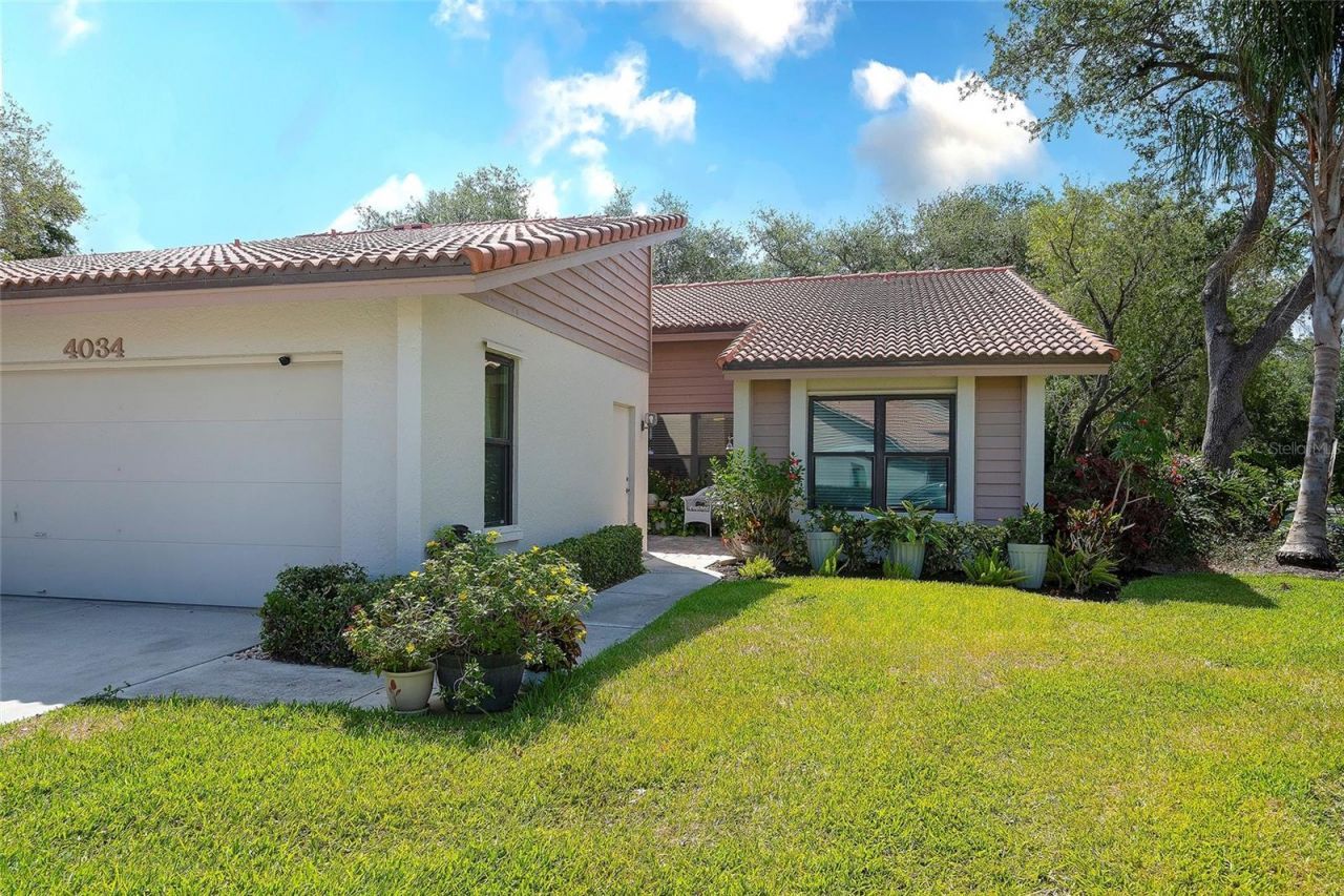 4034 Wilshire Circle E, Unit 154, Sarasota, FL 34238 Photo