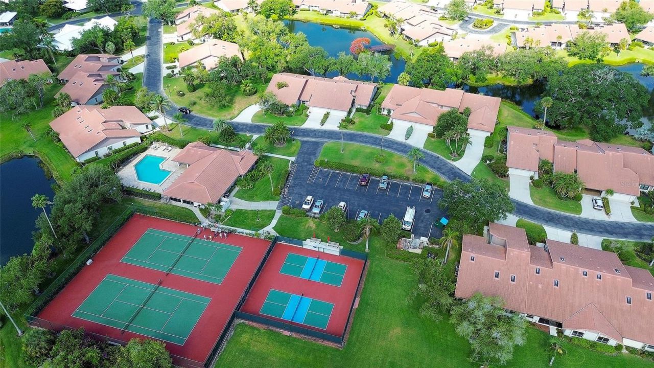 4034 Wilshire Circle E, Unit 154, Sarasota, FL 34238 Photo