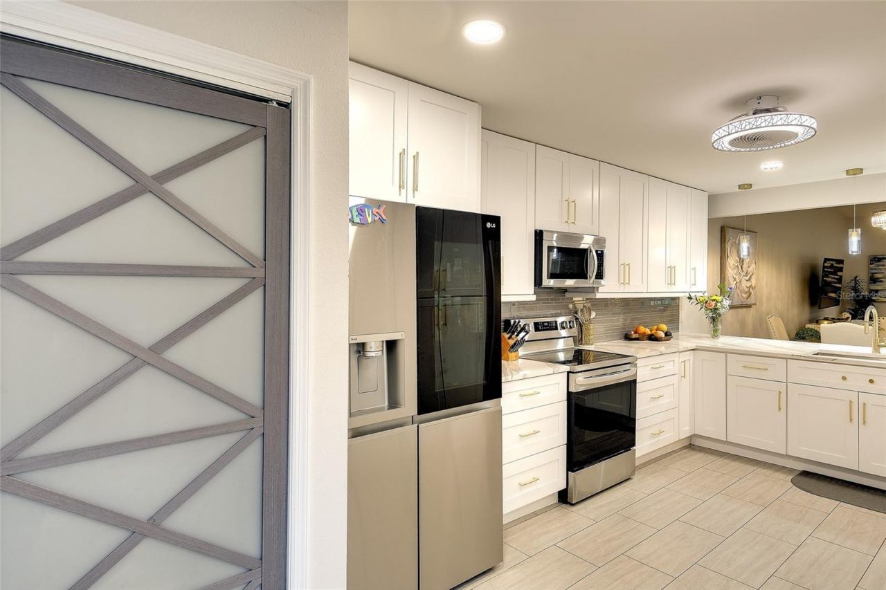 4034 Wilshire Circle E, Unit 154, Sarasota, FL 34238 Photo