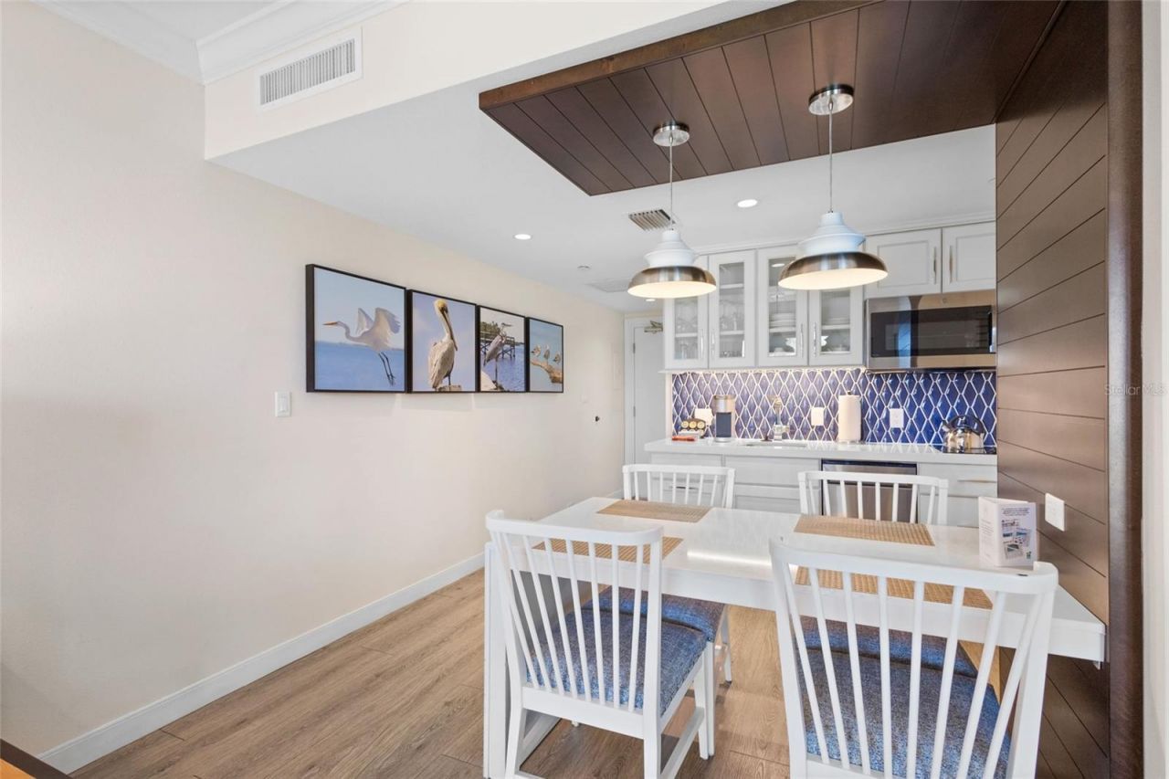 240 Sands Point Road, Unit 4104, Longboat Key, FL 34228 Photo
