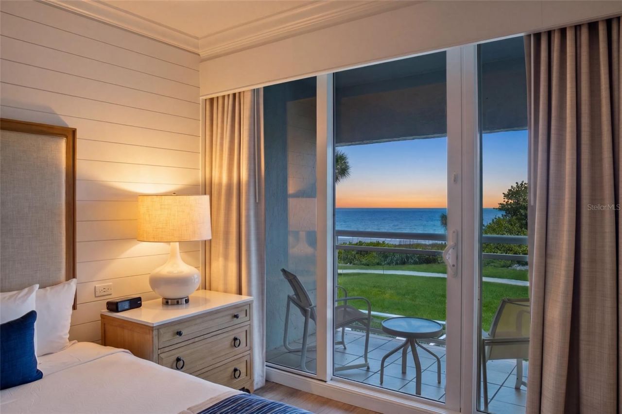 240 Sands Point Road, Unit 4104, Longboat Key, FL 34228 Photo