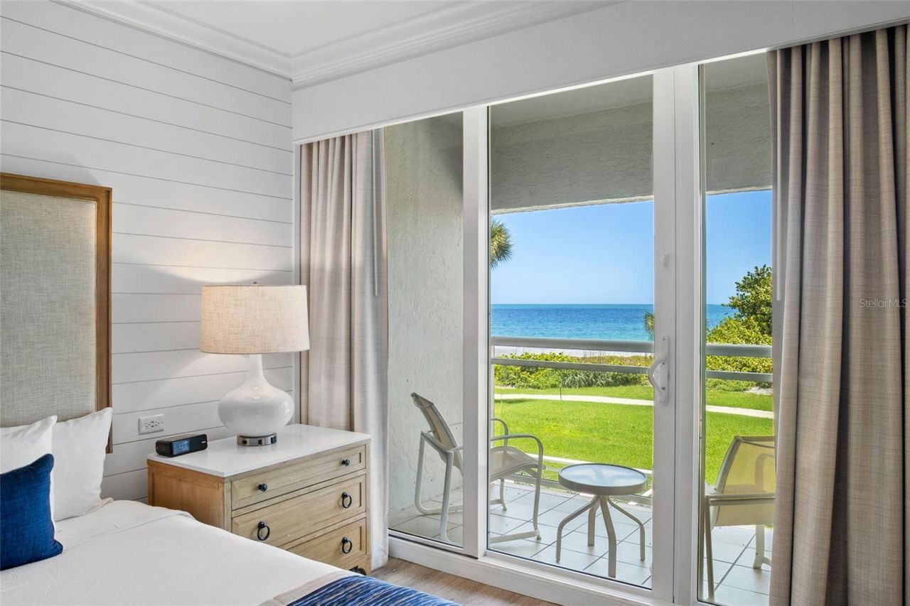240 Sands Point Road, Unit 4104, Longboat Key, FL 34228 Photo