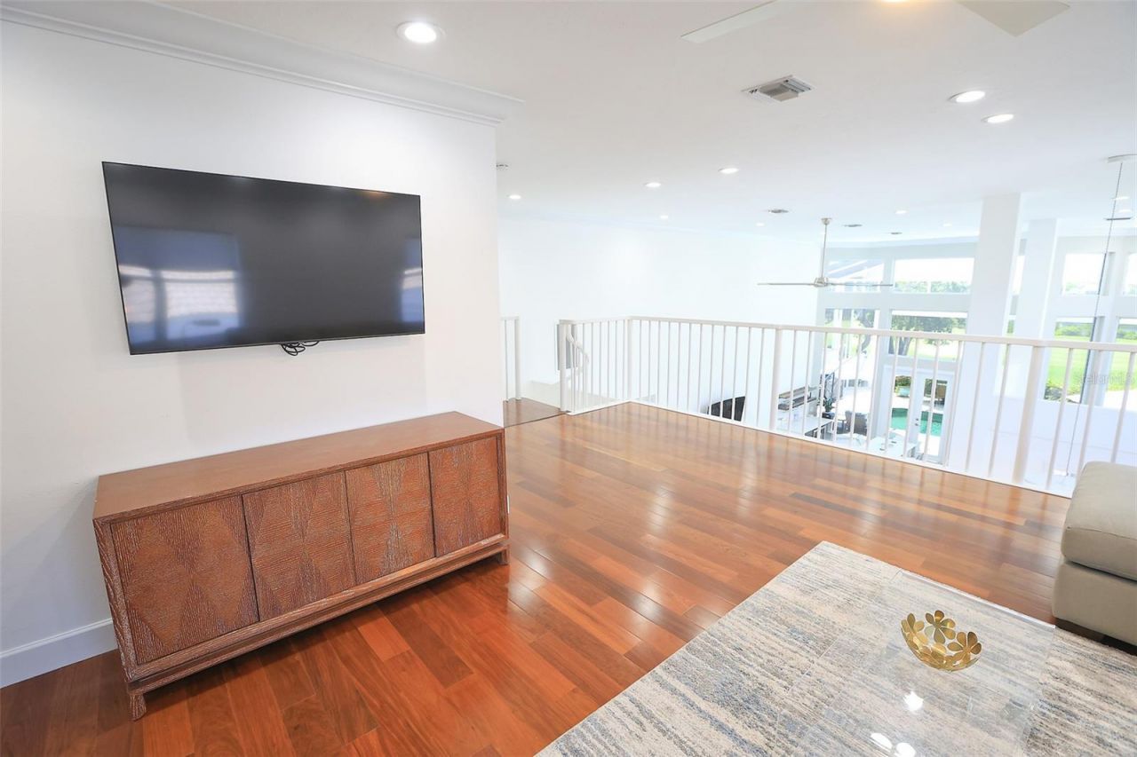 3527 Fair Oaks Lane, Longboat Key, FL 34228 Photo