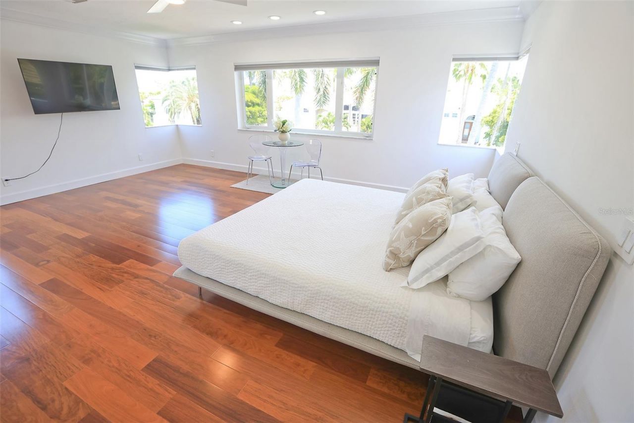 3527 Fair Oaks Lane, Longboat Key, FL 34228 Photo